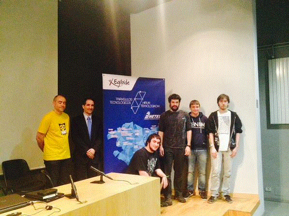Mesa redonda WiFi abierta