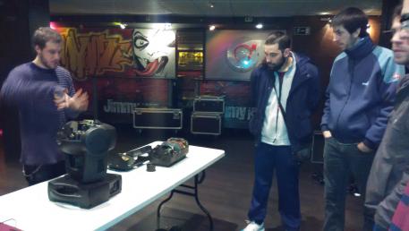 El grupo de Telecomunicaciones visita la sala Jimmy Jazz en Vitoria-Gasteiz